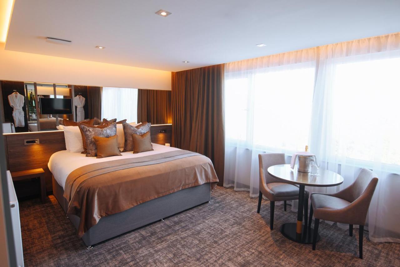 The Redhurst Hotel Glasgow Giffnock Eksteriør bilde