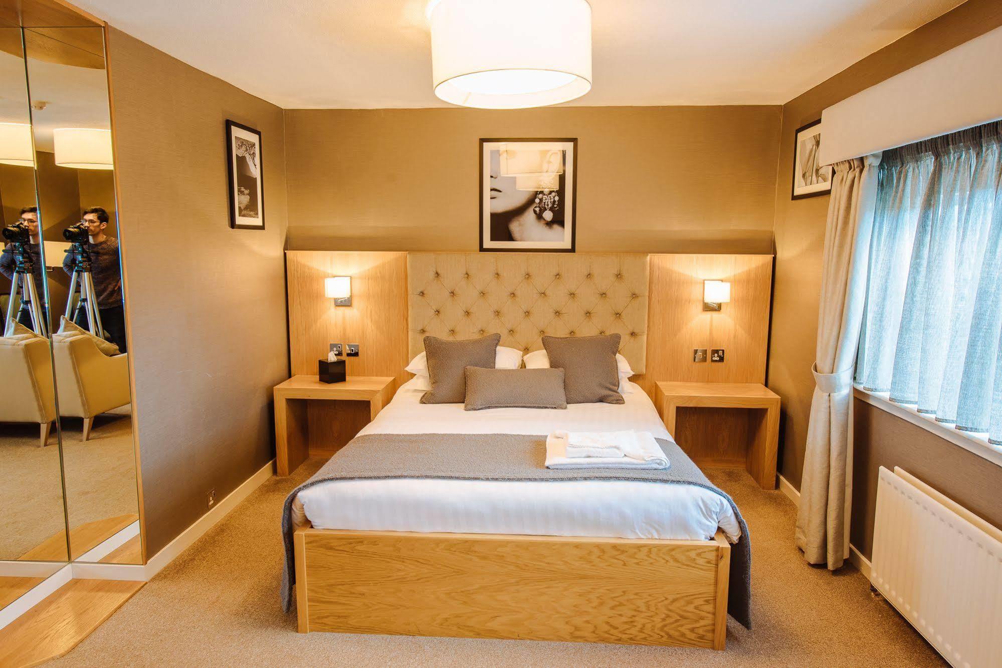 The Redhurst Hotel Glasgow Giffnock Eksteriør bilde